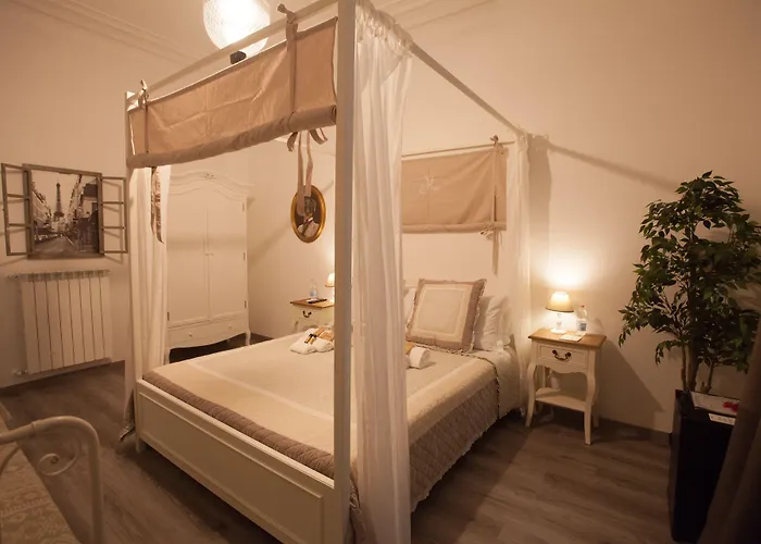 Popolo Rooms&suites Pensión Roma